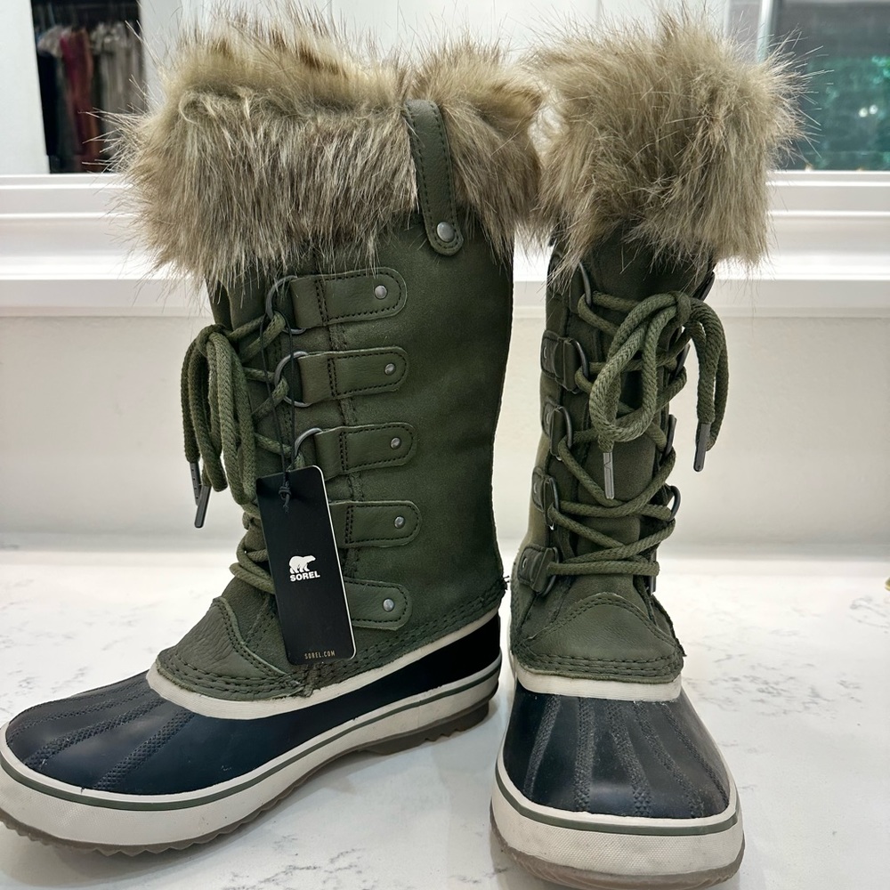 Sorel Joan of Arctic Snow Boot